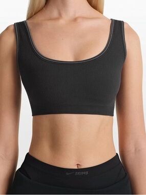 Nike SKIMS Ribbed Scoop Bra obsidian Med